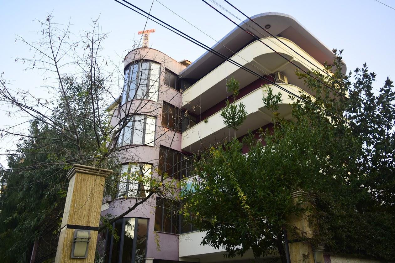 Hotel Deja Tiranë Luaran gambar