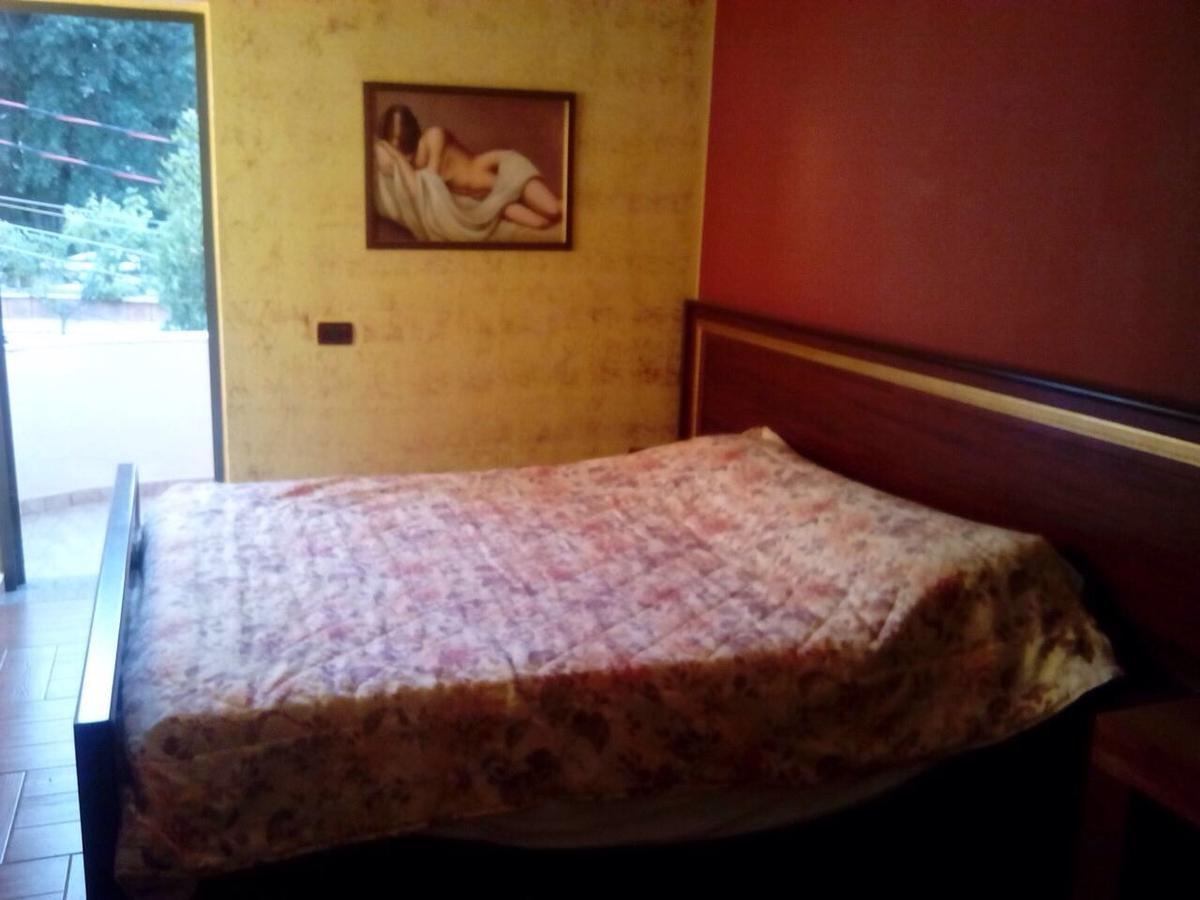 Hotel Deja Tiranë Luaran gambar