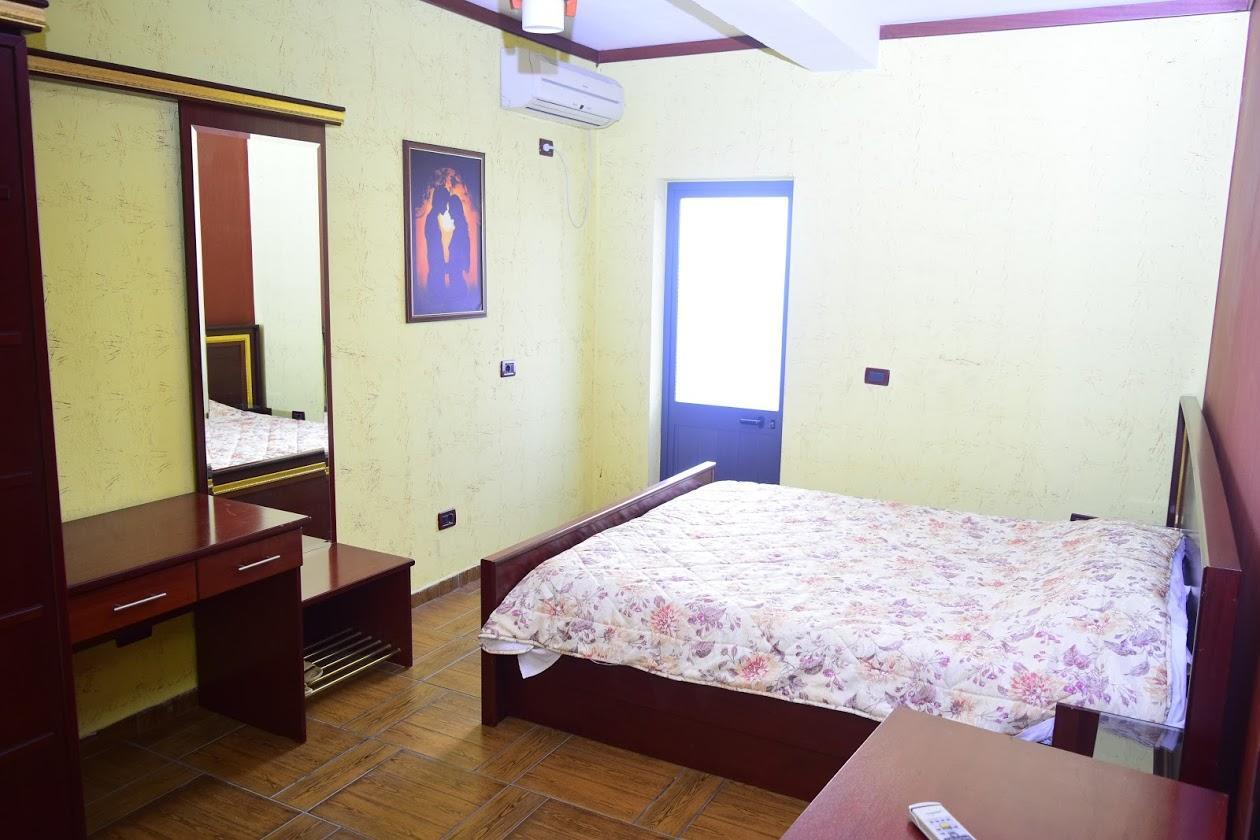 Hotel Deja Tiranë Luaran gambar
