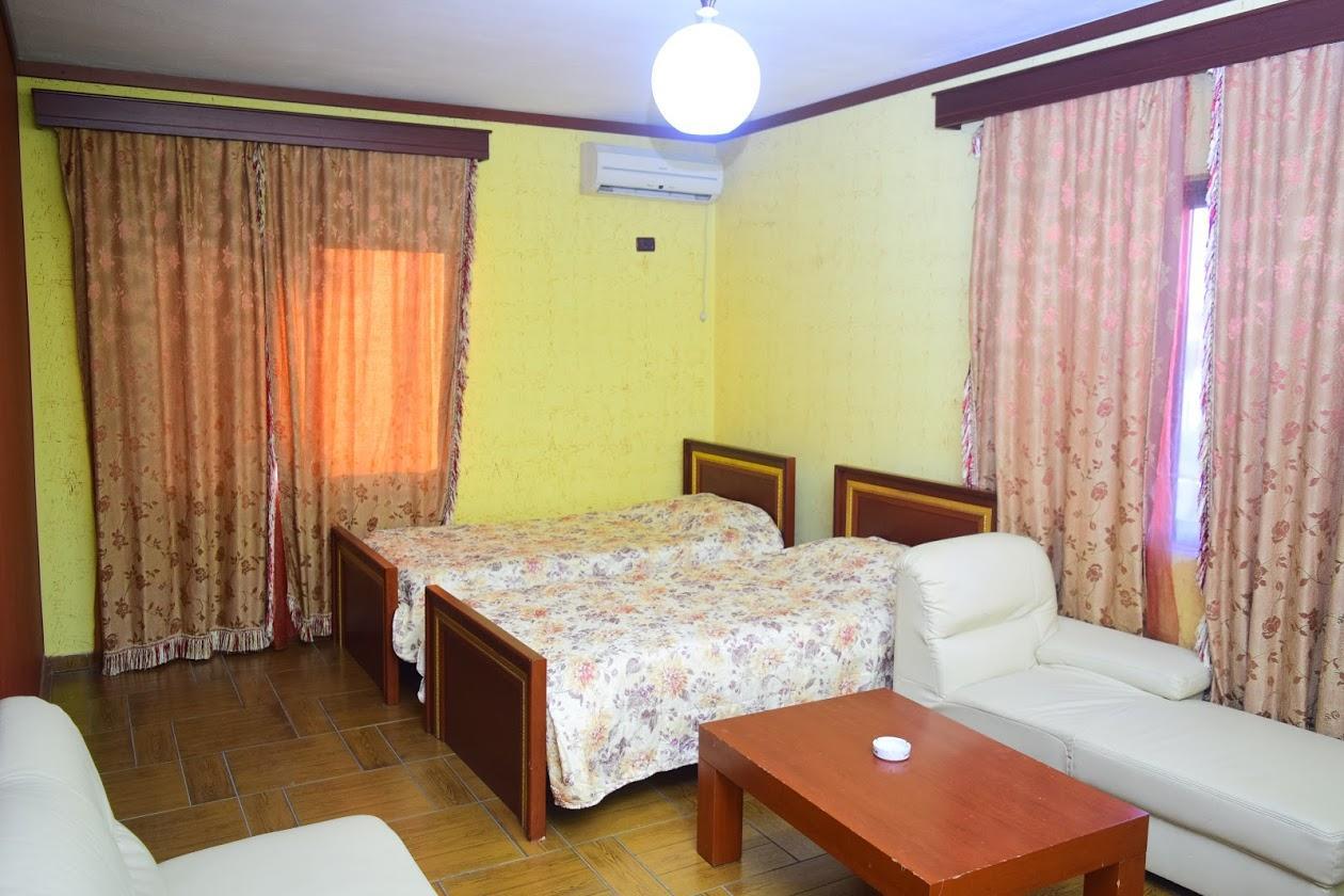Hotel Deja Tiranë Luaran gambar